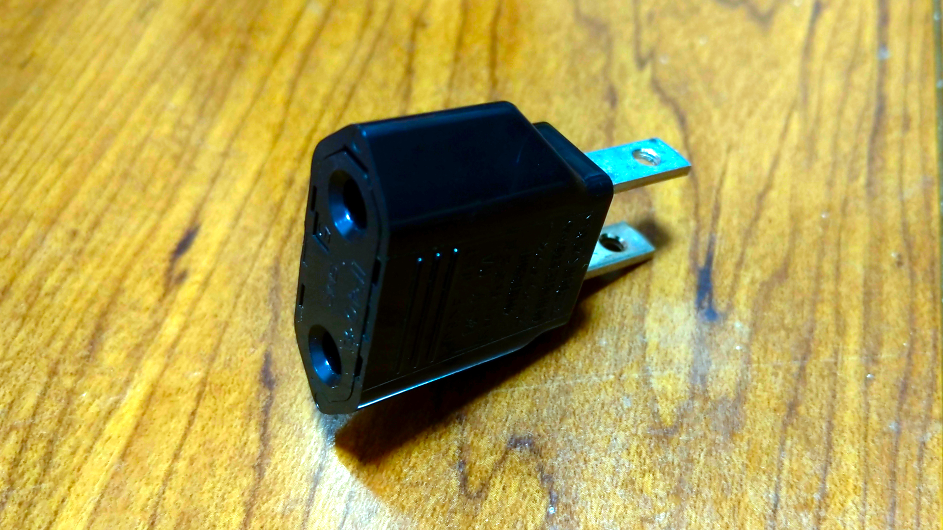 Steckdosenadapter für Japan